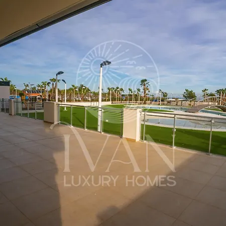 Apartment Casa Mural Ivan Luxury Homes 6ªpta Esquinero Norte 1ª Linea El Borseral